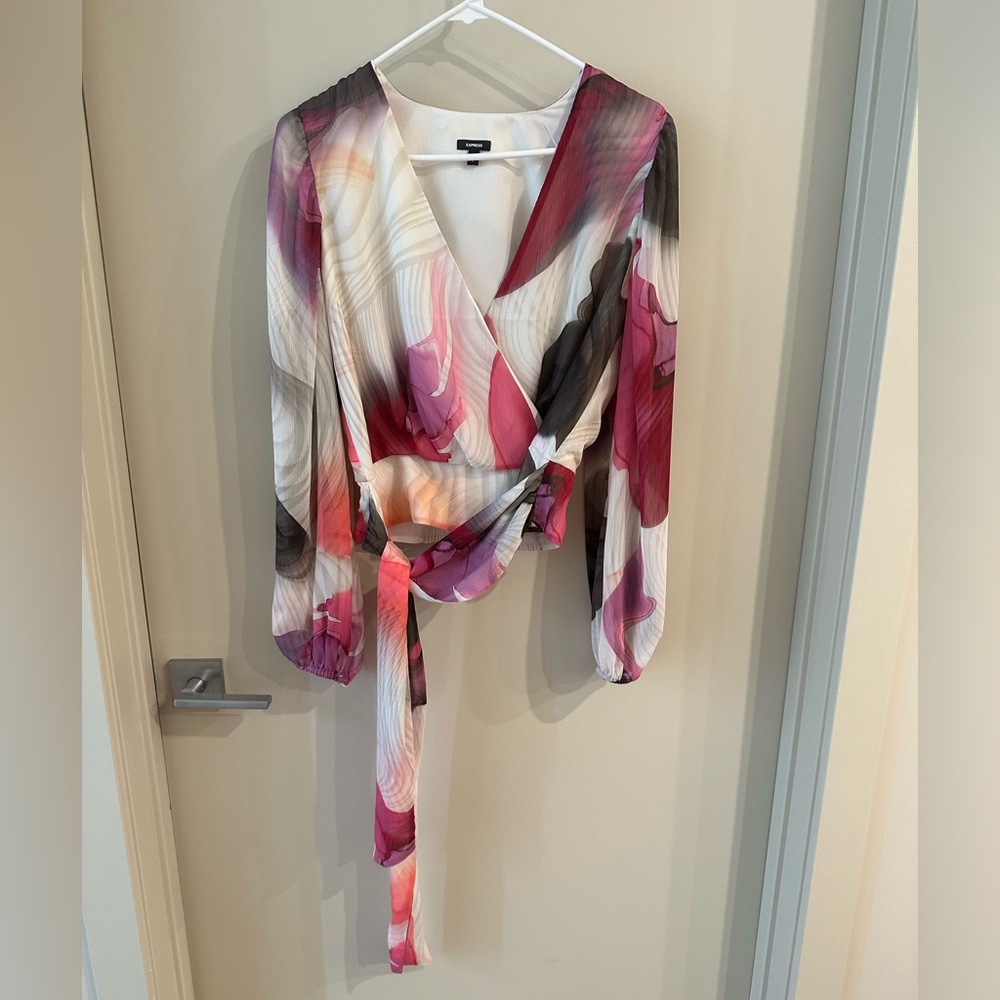 Express Multi Color Blouse - Picture 2 of 3